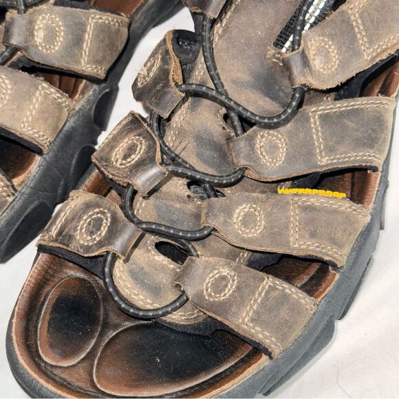 Keen Daytona Men’s Brown Leather Waterproof Sandals size 9.5 preowned main image 3